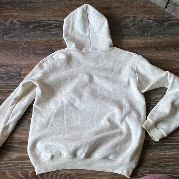 UCSB sweatshirt - Picture 4 of 4